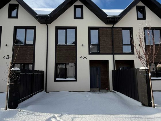 Таунхаус у Бучі з газом, міські комунікації. Розстрочка Буча