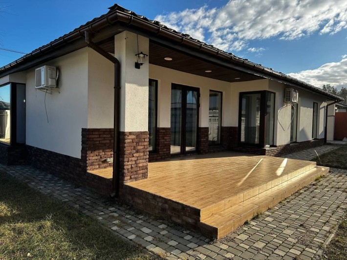 Будинок з ремонтом у Бучі. БЕЗ КОМІСІЇ для покупця - фото 1