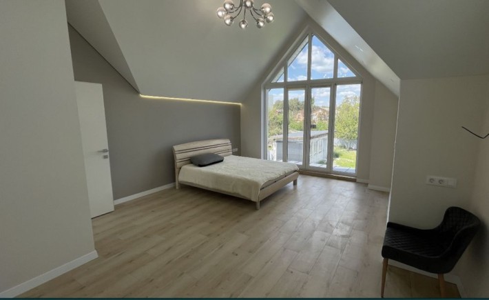 Продаж будинку в центрі вулиця Українська 135 м2 8 соток парк Незнайка - фото 1