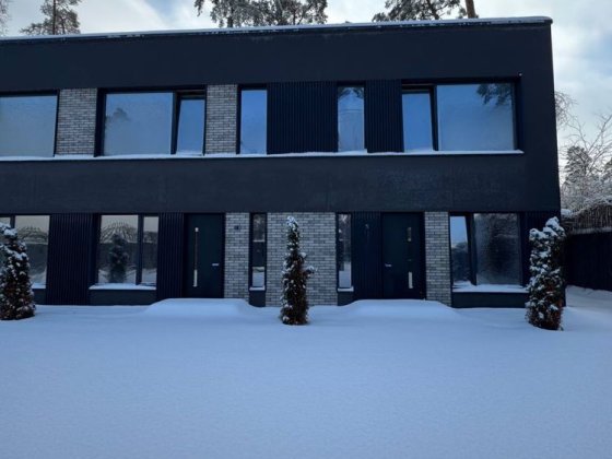 Гарний таунхаус  з швидким виїздом до столиці Буча