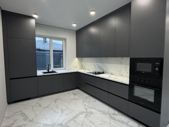 Будинок з ремонтом в КМ Буча. Ідеальний варіант для життя Буча