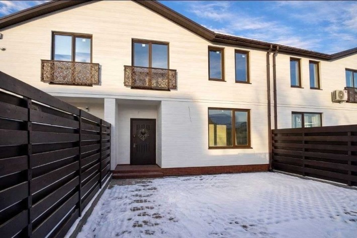 Таунхаус в Ірпені за вигідною ціною! - фото 1