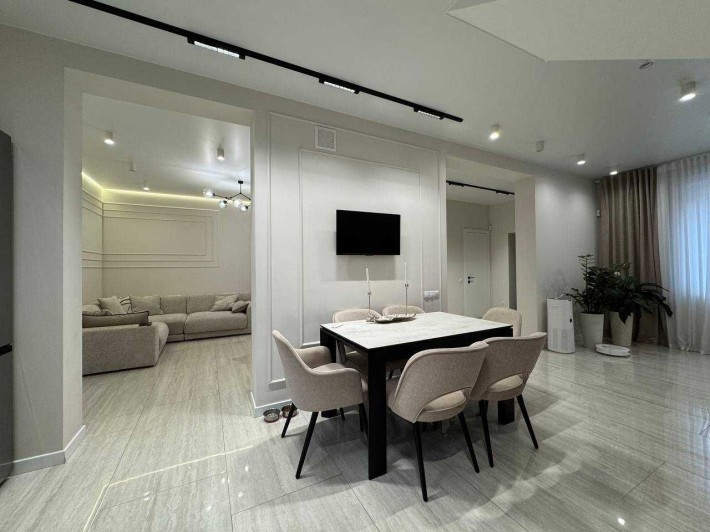 Продам Дуплекс з Якісним Ремонтом. Оформлення 2%. Газове Опалення. - фото 1