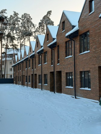 Таунхаус м.Ірпінь, 3 поверхи, від забудовника РОЗТЕРМІНУВАНЯ - фото 1