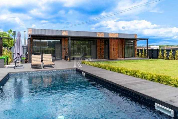 Продаж Будинок 4 кім. 150м2  КМ «Озерний»  Басейн Закрита територія - фото 1