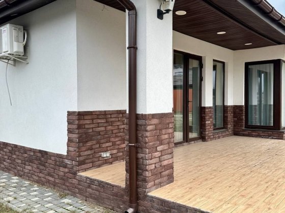 Одноповерховий будинок з ремонтом та меблями на 6-ти сотках. Буча Буча