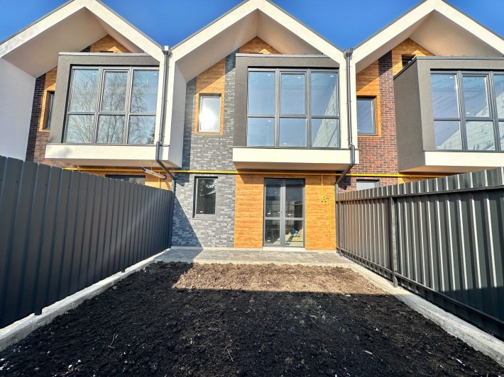 Продаж таунхаусу 95м2 з Газовим опаленням по найкращій ціні! - фото 1