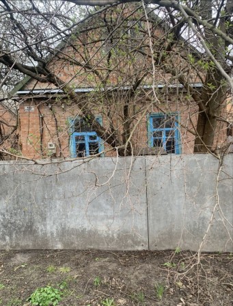 Продам будинок поряд з містом ! - фото 1