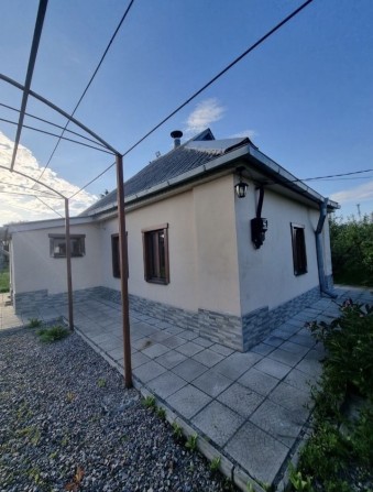 Продам будинок поряд з містом !! - фото 1