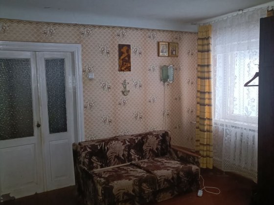 Продаж півбудинку з окремим двором в р-ні зуп . 5 школа Полтава