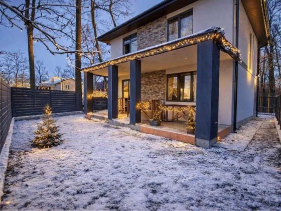 Будинок 120м2 на 5 сотках землі район Центрального парку Ирпень