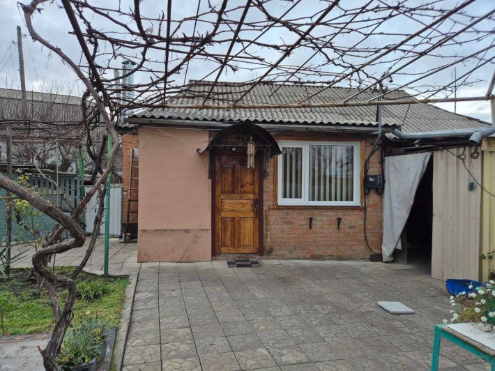 Продам будинок зі зручностями 64м Вороніно житловим флігелем і гаражем - фото 1