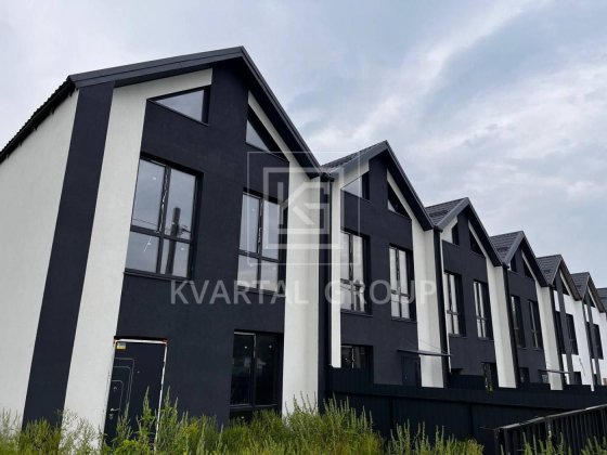 Продаж таунхаусу в Бучі біля Центрального парку Буча