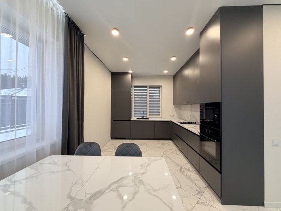 Будинок з ремонтом в Лісовій Бучі Буча