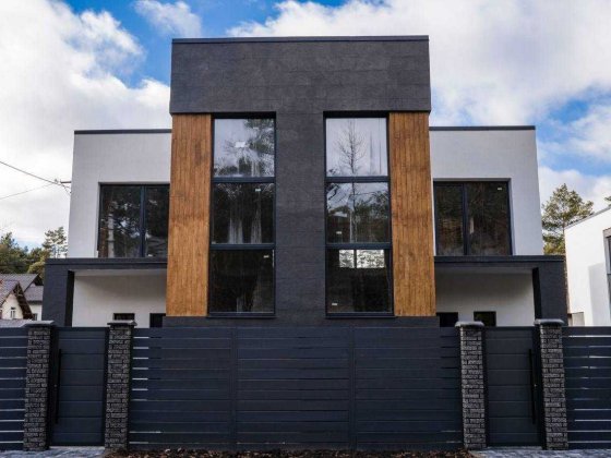 Пролдаж ДУПЛЕКСУ в лісові частині Бучі в стилі ХАЙ ТЕК 146м2 Буча