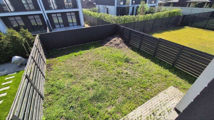 Таунхаус в Ірпені 107 м2, 3 сотки, парковака 2авто, закрита територія - фото 1