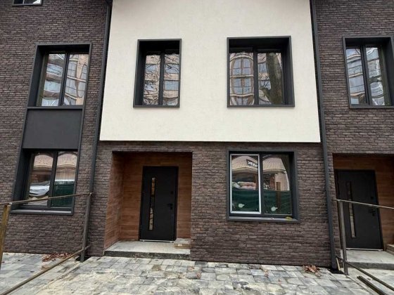 3-поверховий таунхаус біля Центрального Парку. Залишилось 2 будинки! Ірпінь