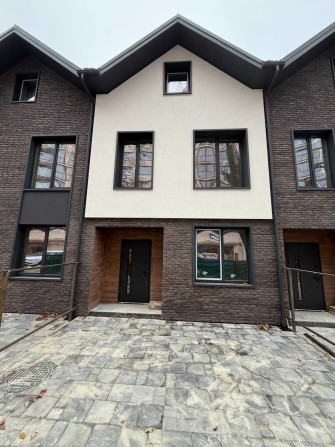 3-поверховий таунхаус біля Центрального Парку. Залишилось 2 будинки! - фото 1