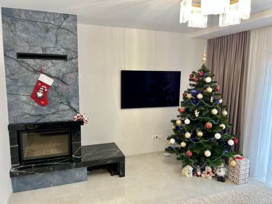 Продам котедж з ремонтом в м. Рівне, власник Ровно