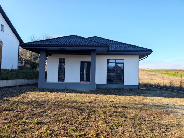 Американка в Обарові - фото 1