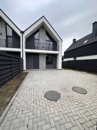 Таунхаус в Ірпені. КМ  Loft закритого типу. - фото 1