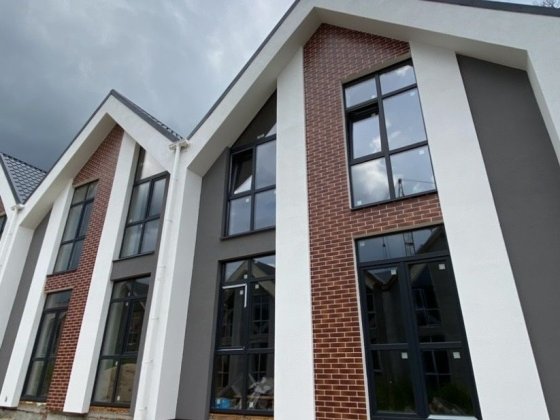 Шок! Таунхаус в районі Адмирал Клубу за ціною 2к.квартири Ірпінь