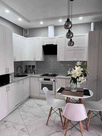 Таунхаус з ремонтом в парку Центральний, Газ, Без комісії - фото 1