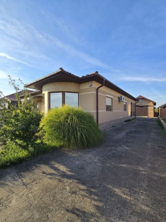 Продаж будинку 150 кв. Ужгород - фото 1