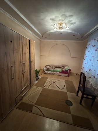 Продається напівособняк на вулиці Шпеника, в центрі м. Ужгород - фото 1