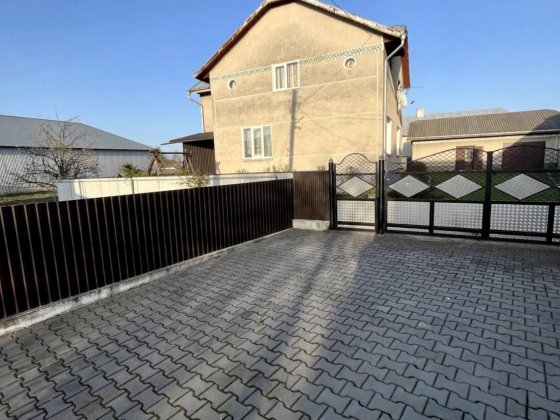Продається будинок в Мамаївцях. Чернівці