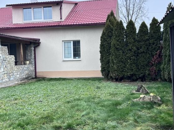 Продам будинок вул. Уманська Чернівці