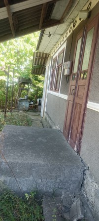 Продається будинок  50км від м.Чернівці - фото 1