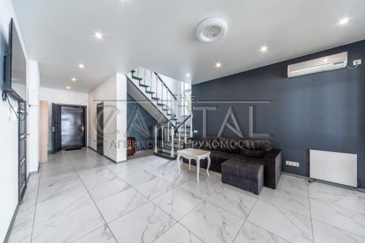 Продаж 2-поверхового будинку 137 м2 у сосновому лісі Дарницький р-н - фото 1