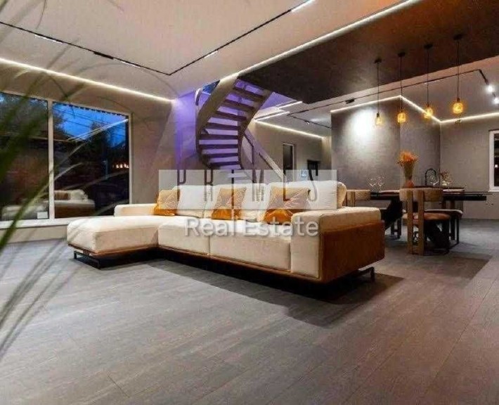 Продажа 4к дома 167м2, ул. Центральная, Осокорки, Дарницкий район - фото 1