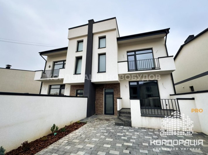 Продаж котеджу з ремонтом, гарним видом у престижному р-ні Червениці - фото 1