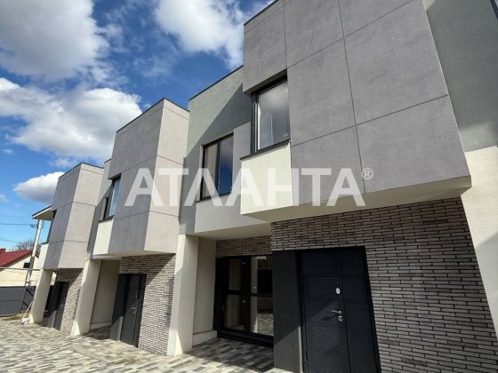 Таунхаус р-н роша Клубу, з міськ. комунікаціями та чорн. роботами Чернівці