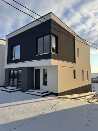 Продаж сучасного будинку з гарний виглядом - фото 1