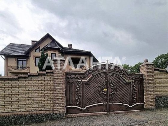 Продається будинок м. Чернівці р-н Кварцу Чернівці