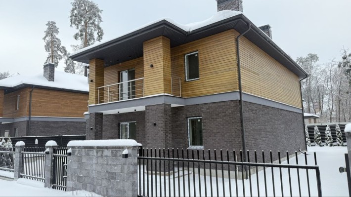 ТОП місце,ціна та якість. Котедж у Києві - фото 1