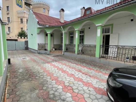Продаж будинку в центрі міста! Ужгород