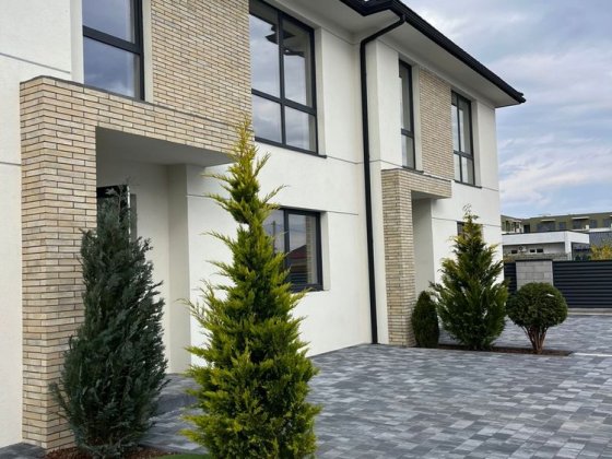 Продаж котеджу у Ближньому Минаї Ужгород