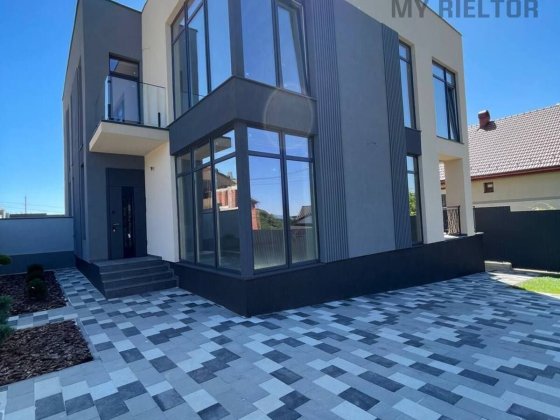 Продаж сучасного двоповерхового дуплексу! Ужгород