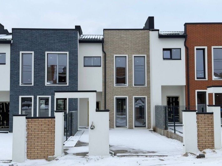 Продам котедж із максимальною комплектацією від забудовника - фото 1