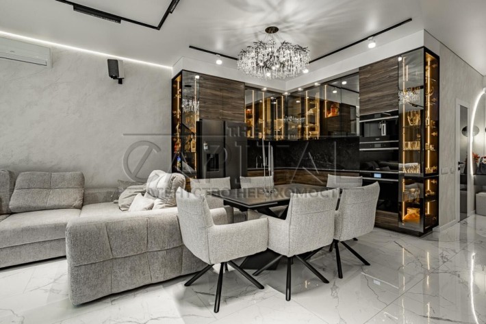 Продаж таунхаусу з новим ремонтом, 3км від Славутич, Осокорки, 115м2 - фото 1