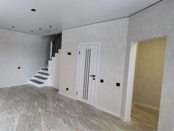 Квадродуплекс з ремонтом  провулок Світлий (Перемичка) Винница