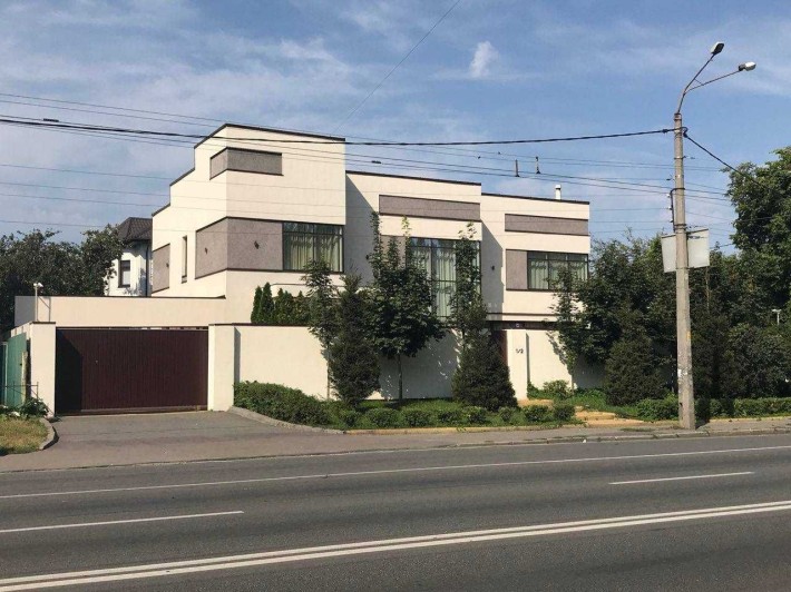 Продаж 2-поверхового будинку. Є торг. Подільський район. Виговського 1 - фото 1