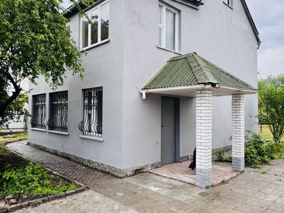 Будинок біля озера| Віта-Литовська, Голосіївський район Киев