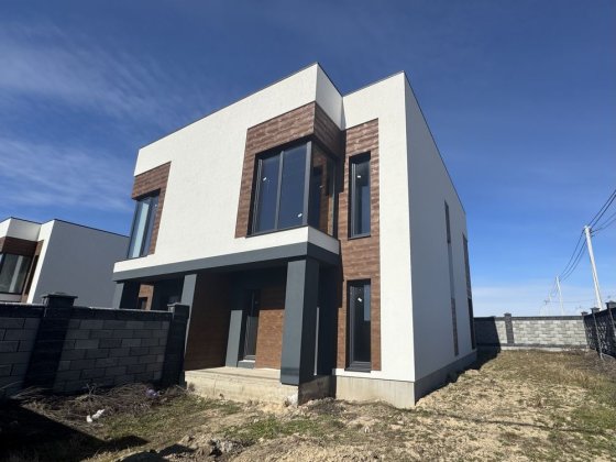 Котедж Двоян на Щасливому Ровно