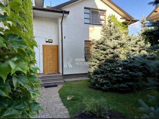 Продаж будинку дуплексу на Осокорках Київ