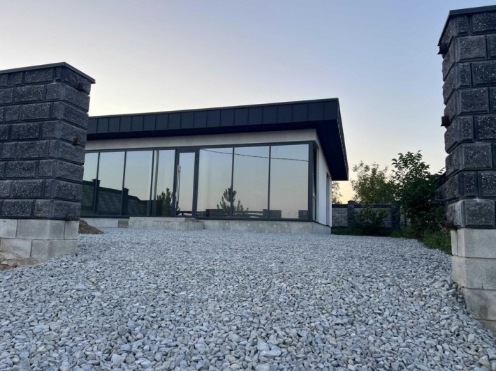 Продам котедж в районі Тинного - фото 1